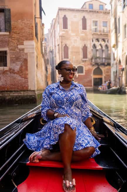 Venice: Private Photoshoot In Gondola - Is €90 for the gondola good value?