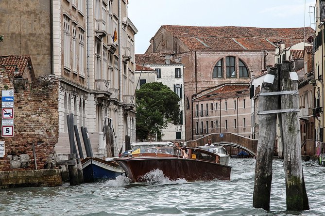 Venice Private Transfer (Hotel, Port, Venice or Treviso Airport, Mestre TrainSt) - Helpful service when plans change