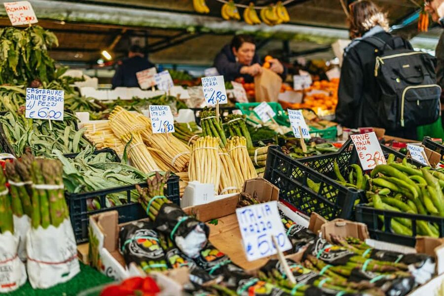 Venice: Rialto Market Food and Wine Lunchtime Tour - Key points to know before booking