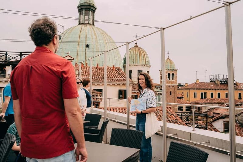 Venice: Rooftop Terraces Tour with Prosecco - Second terrace: a different angle on the city