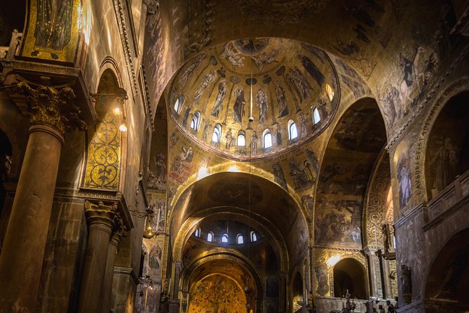 Venice's Best: Basilica, Doge's Palace, Gondola & History Gallery - The Venice History Gallery adds a clever extra layer