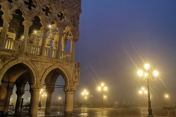 Venice- Saint Mark's Basilica Exclusive Night Tour - Gold mosaics, candles, and time to look