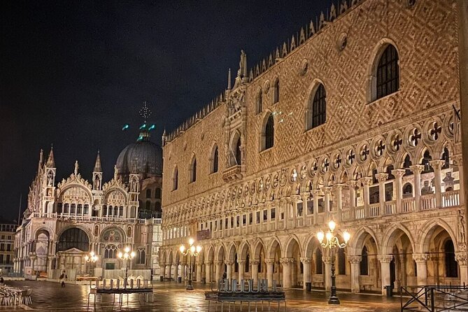 Venice- Saint Mark's Basilica Exclusive Night Tour - Walking, clothing, and timing