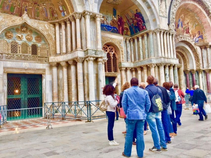 Venice: Saint Mark's Basilica Guided Tour - A quick tour with strong guides