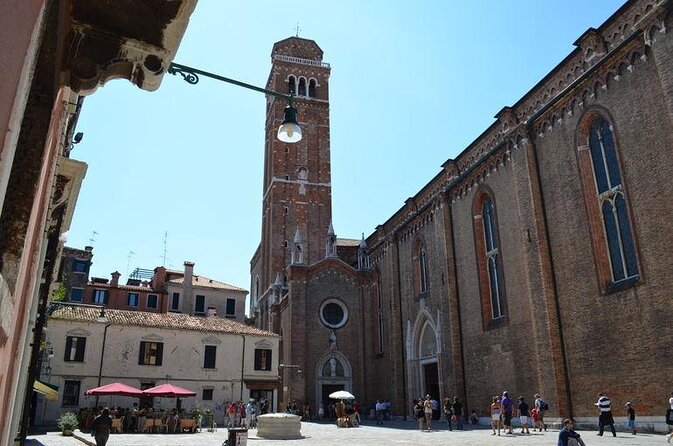 Venice Scavenger Hunt and Highlights Self Guided Audio Tour - Starting at Frari in San Polo