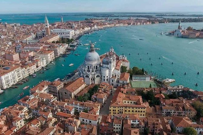Venice Shared Arrival Transfer: Marittima Cruise Port to Central Venice - Choosing San Marco, Rialto, or Piazzale Roma