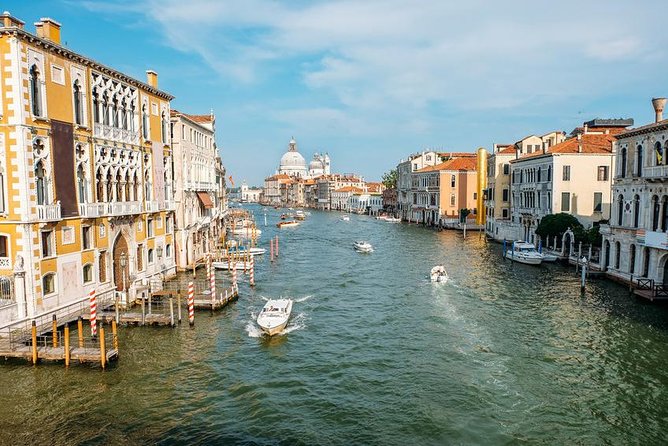 Venice Shared Departure Transfer: Central Venice to Marittima Cruise Port - Timing, late pickups, and weather changes
