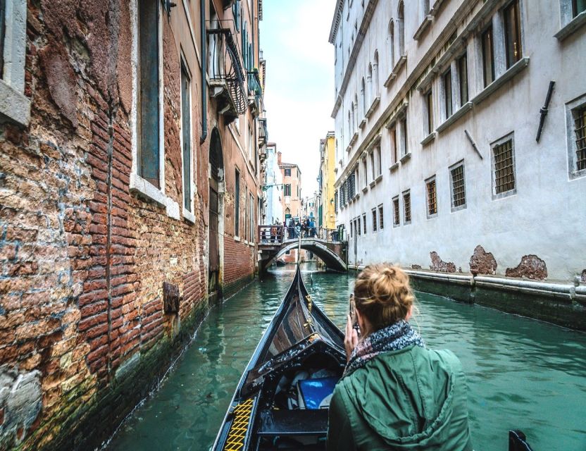 Venice: Shared Gondola Ride - Weather, timing, and small practical concerns