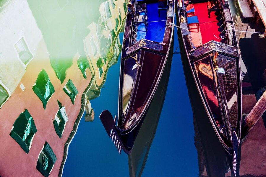 Venice: Shared Gondola Ride through the Lagoon City - San Moisè, La Fenice, and the smaller canals