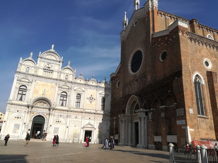 Venice: Sightseeing Tour with a Local expert - Campo San Pantalon and Campo San Rocco