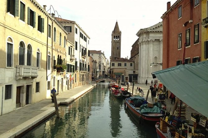 Venice Small Group Walking Tour with St. Mark's Basilica Terrace - A smart first look at Venice in two hours