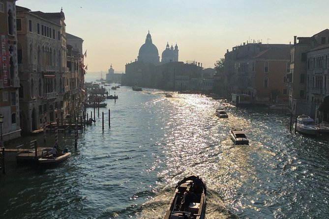 Venice Small Group Walking Tour with St. Mark's Basilica Terrace - Starting at San Giacomo di Rialto