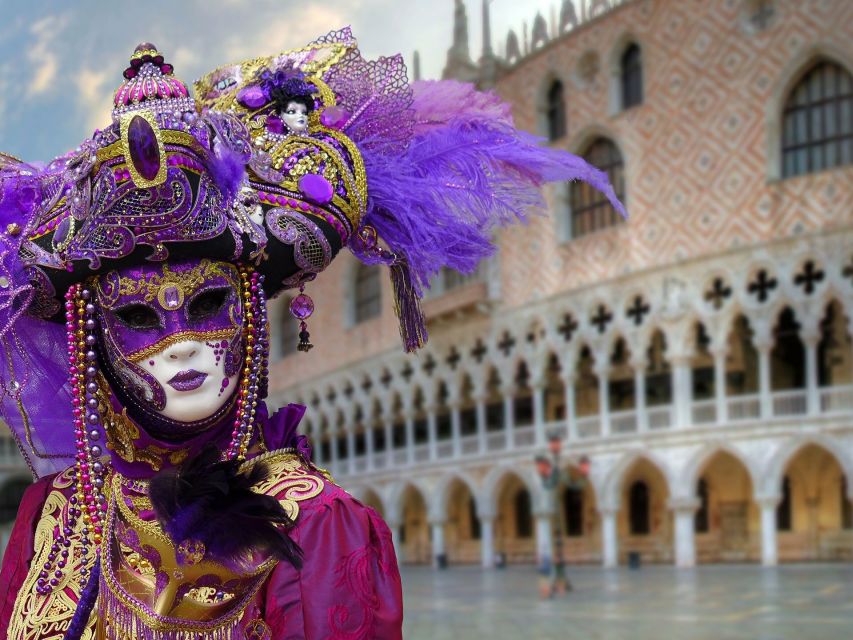 Venice: St Mark’s Basilica and Doge’s Palace Private Tour - Starting beneath the lion of St. Mark