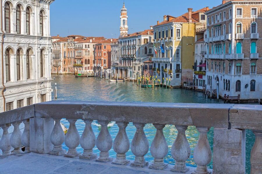 Venice: St. Mark's Basilica, Doge's Palace & Gondola Ride - Why this tour works for a first day in Venice