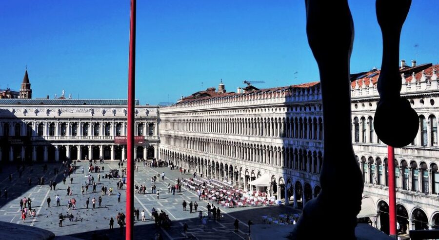 Venice St. Mark's Basilica Guided tour & optional Pala d'Oro - Golden domes, marble floors, and the basilica’s design