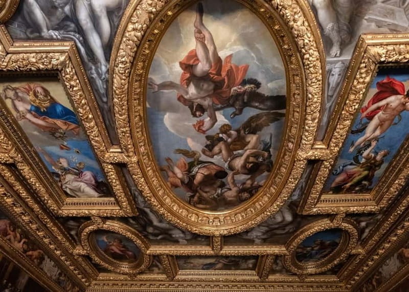 Venice St. Mark's Pass: Basilica, Doge Palace, & Bell Tower - Finding the office near St. Mark’s Square