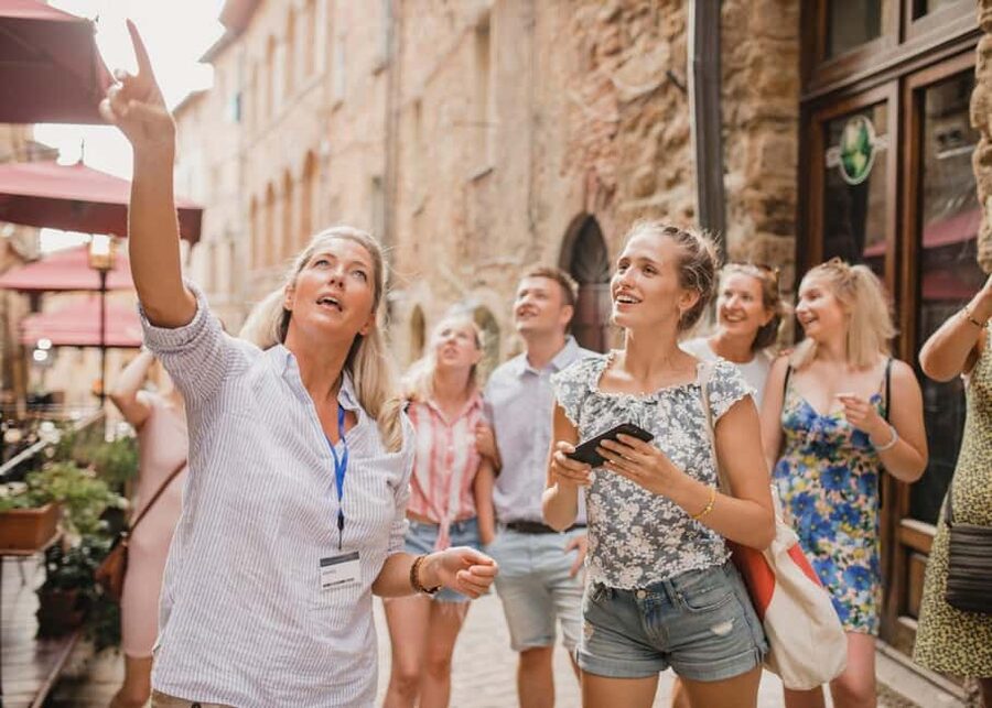 Venice: St Mark's Square & Rialto Walking Tour & Gondola - Key points at a glance