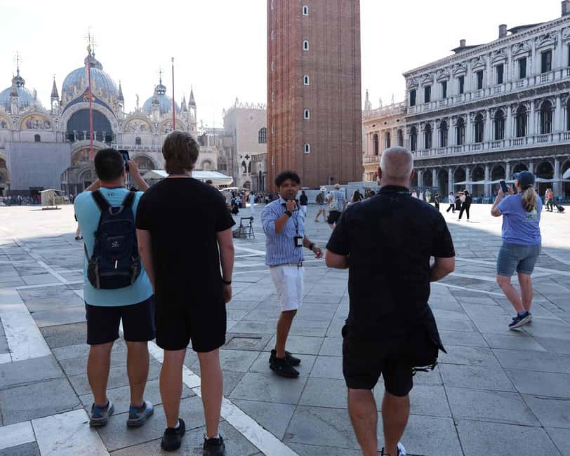 Venice: St Mark's Square & Rialto Walking Tour & Gondola - The app gives you a second day of sightseeing