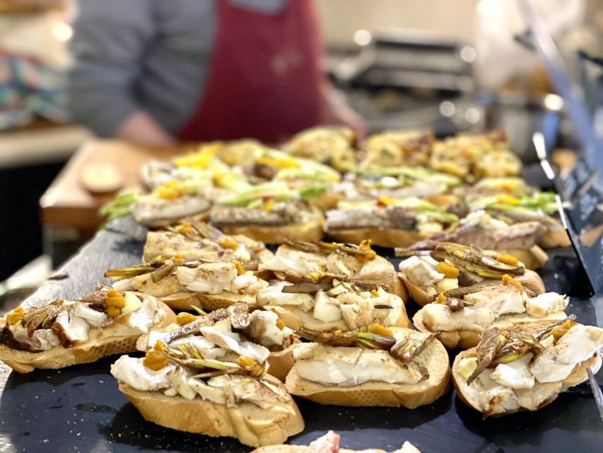 Venice: Street Food Tour with a Local Guide and Tastings - Ending in Campo Santa Margherita