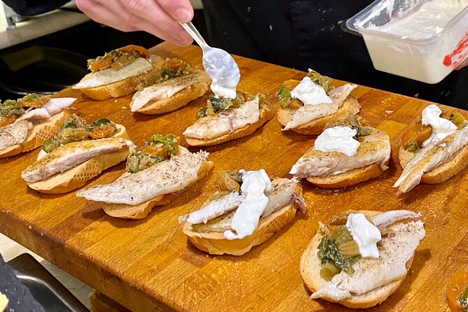 Venice Street Food Tour with Local Guide with Local Food Market Visit - Cicchetti, Venice’s small-bar tradition