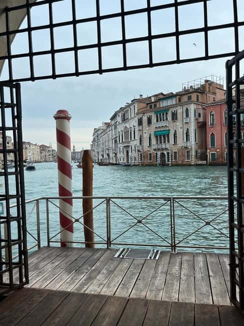 Venice: Sunrise Walking Tour with Espresso - Is $107.62 a fair price?