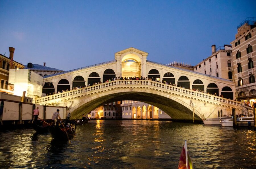 Venice: Sunset Cruise by Typical Venetian Boat - Along the Lido and the quieter islands