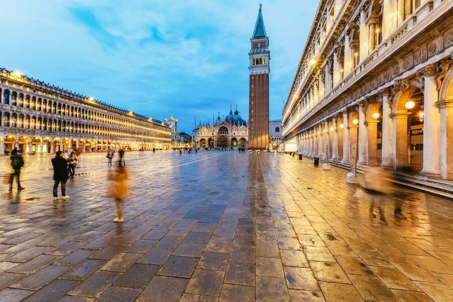 Venice: The Ghost & Legends Walking Tour - Key points to know