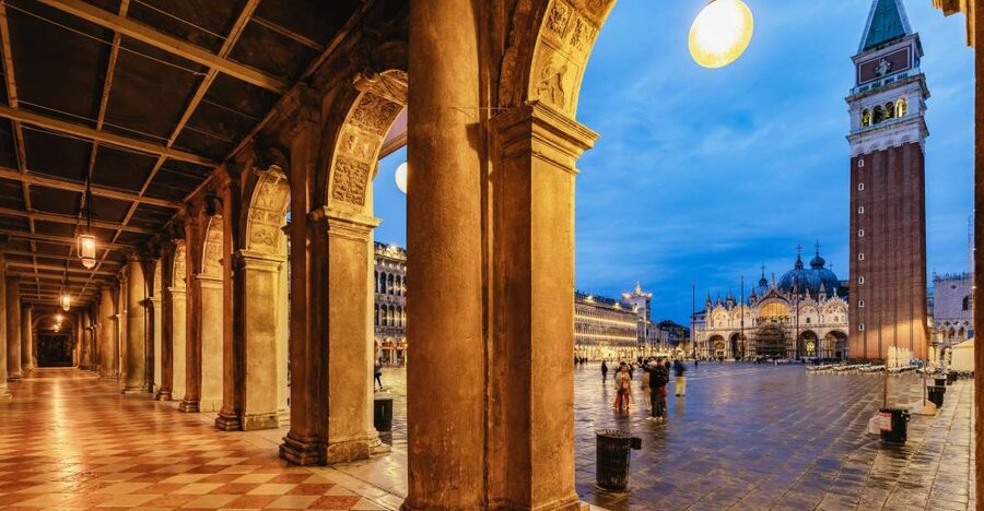 Venice: The Ghost & Legends Walking Tour - Starting beside Saint Mark’s Square