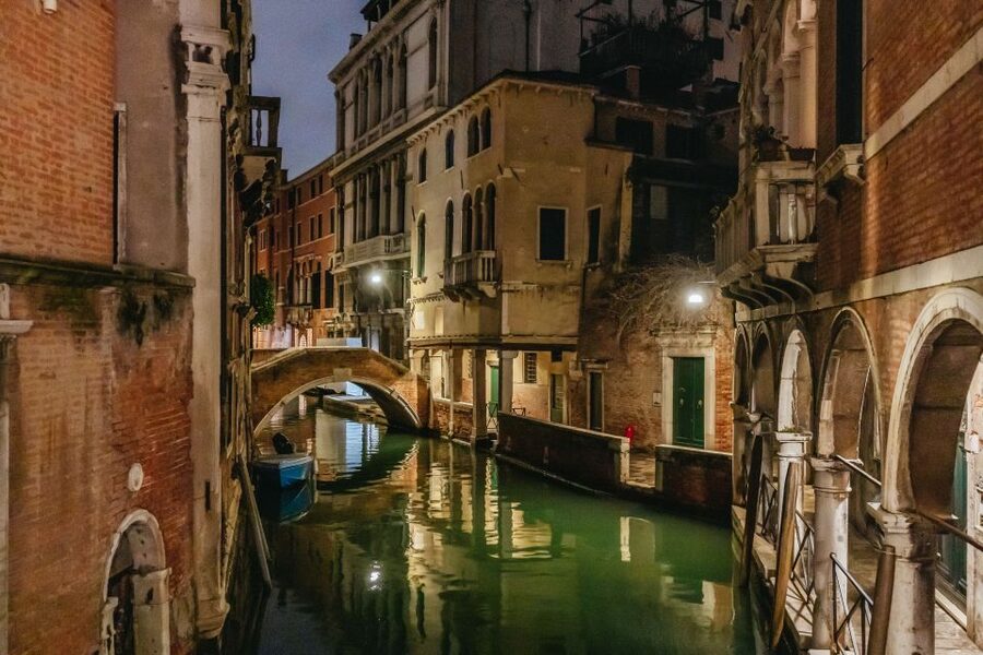 Venice: The Ghost & Legends Walking Tour - Campo San Giovanni e Paolo