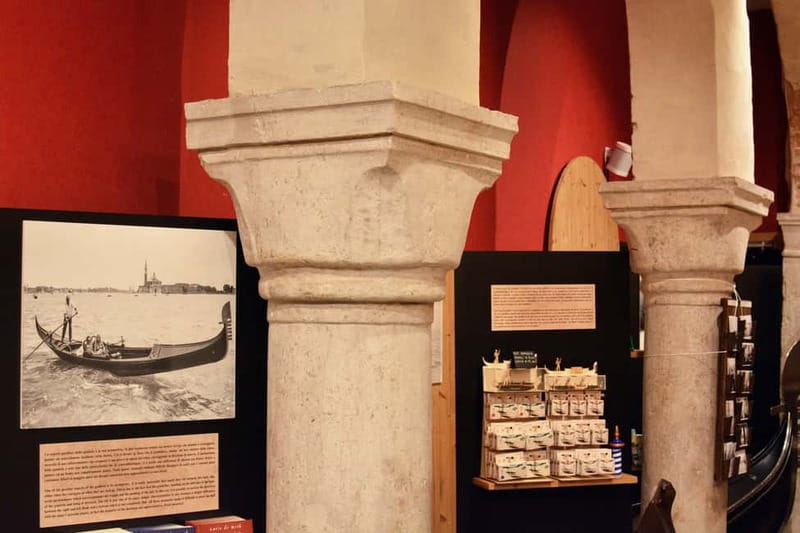 Venice: The Gondola Gallery 3D Experience - Who Will Enjoy This Most?