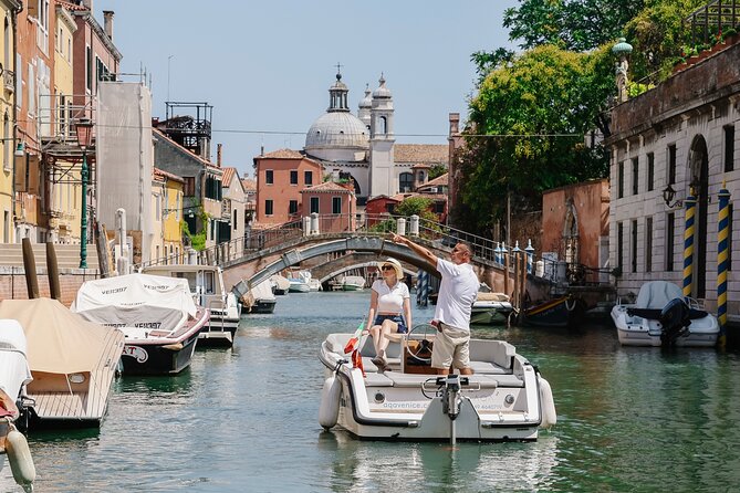 Venice: The Hidden Canals on an Electric Boat - Key Points at a Glance