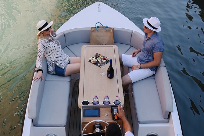 Venice: The Hidden Canals on an Electric Boat - Why an Electric Boat Makes Sense in Venice