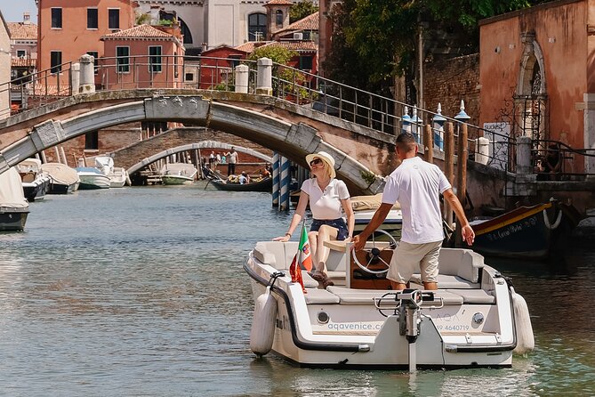 Venice: The Hidden Canals on an Electric Boat - When to Schedule the Ride
