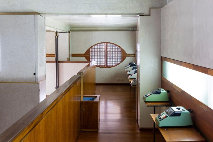Venice: Tickets to Negozio Olivetti - Scarpa’s 1957 to 1958 redesign