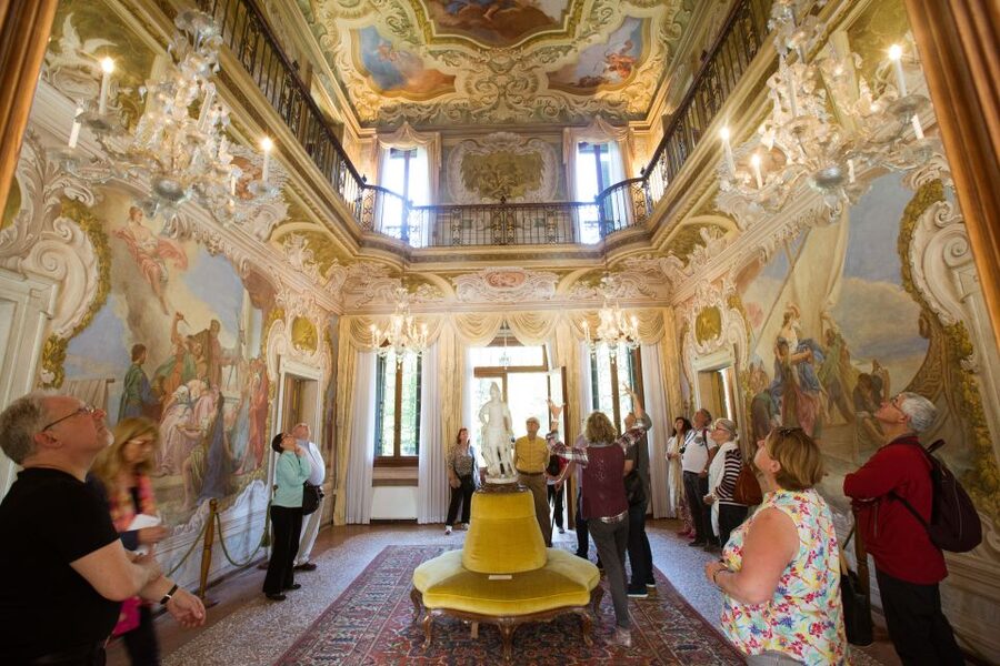 Venice to Padua Full-Day Brenta Riviera Boat Cruise - Should you book the Brenta Riviera cruise?