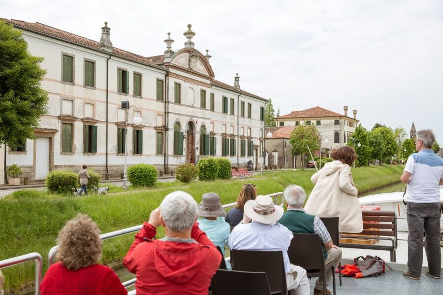 Venice to Padua Full-Day Brenta Riviera Boat Cruise - Villa Pisani at Stra