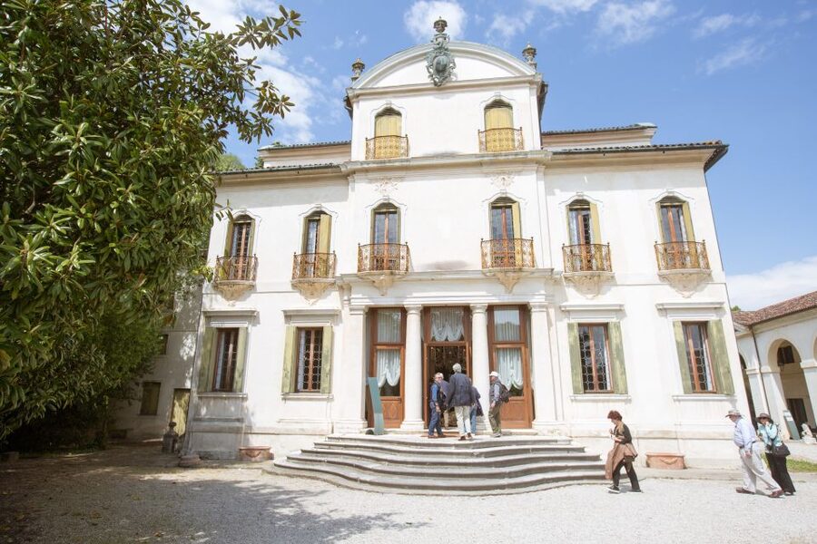Venice to Padua Full-Day Brenta Riviera Boat Cruise - Is $157.47 good value?