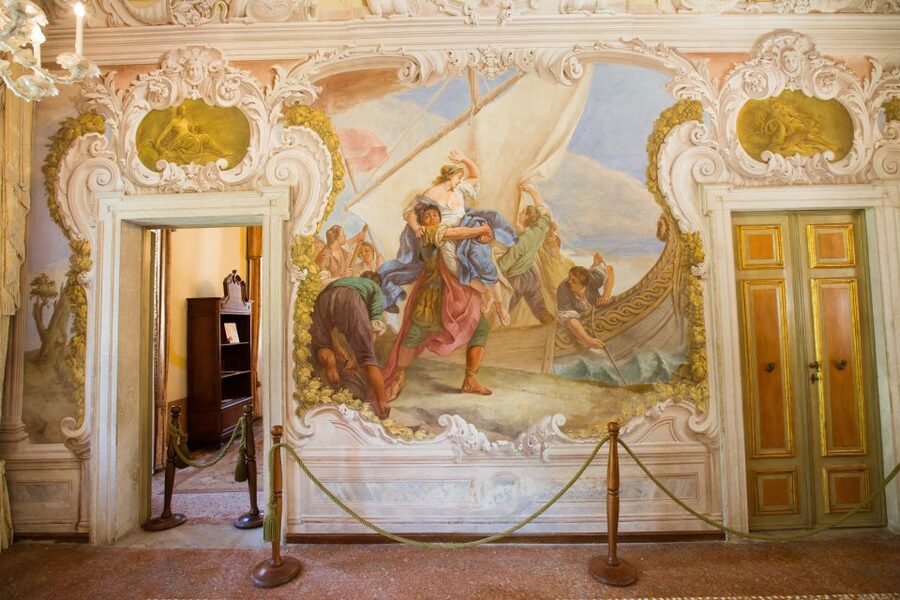 Venice to Padua Full-Day Brenta Riviera Boat Cruise - Who should book this day on the water?