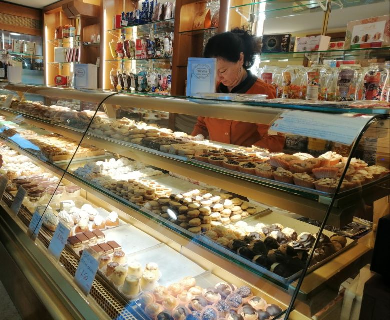 Venice: Traditional Cafés and Pastry Shops Walking Tour - Is two hours enough for the food and sightseeing?