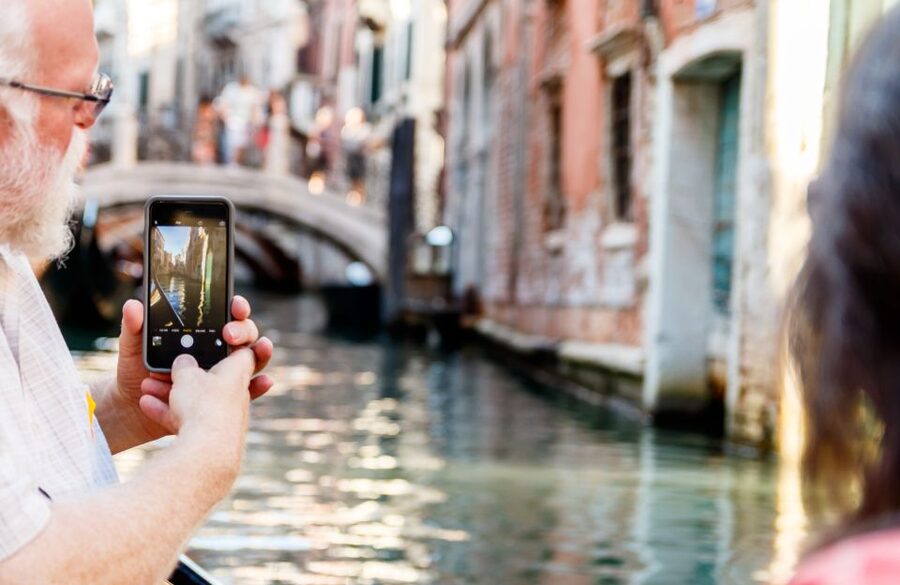 Venice: Traditional Shared Gondola Ride - Who will enjoy this ride most