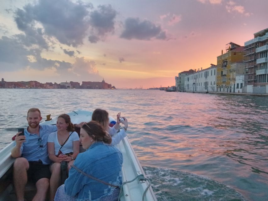 Venice: Venetian Aperitif on the Lagoon - Giudecca and the Molino Stucky