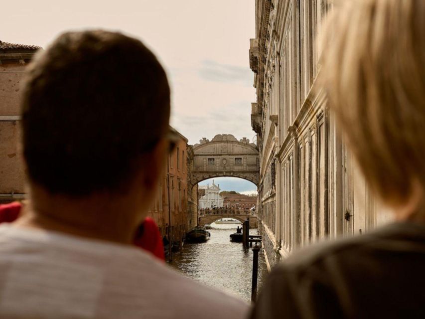 Venice: Vip Semi-Private Walking Tour with Gondola Ride - Why this Venice combination works