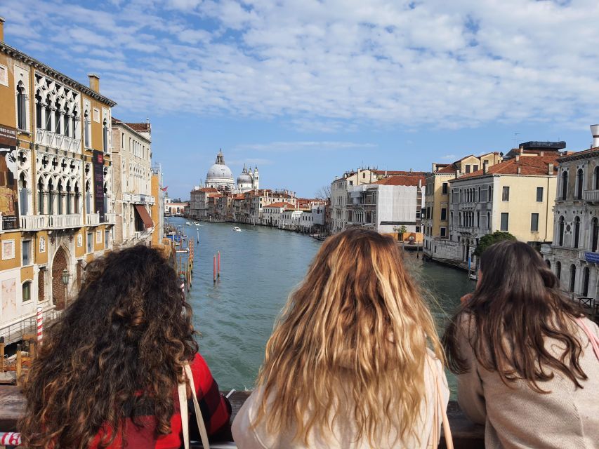 Venice: Walking Guided Tour of the City Must-See Sites - Scuola Grande di San Rocco and the San Polo district