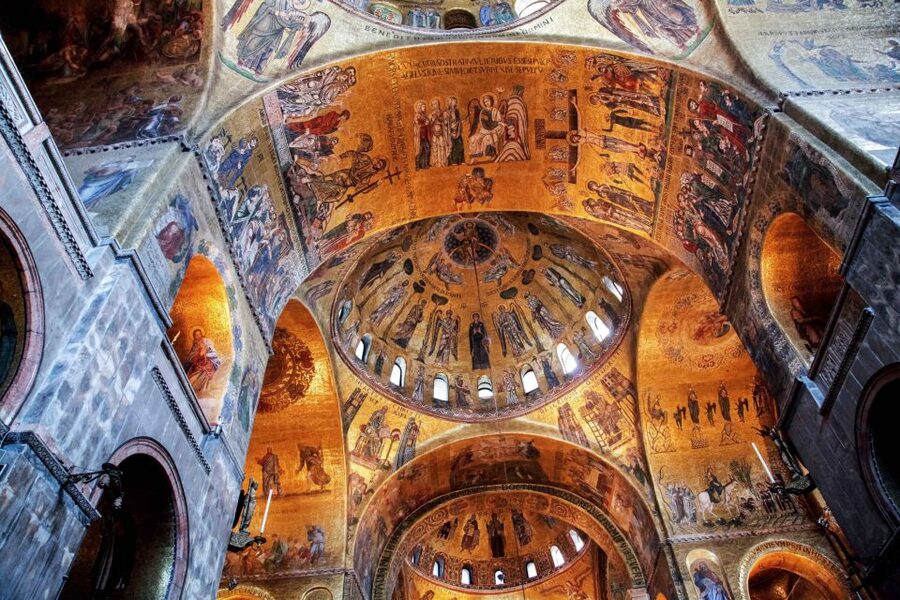 Venice: Walking tour, Doge Palace, & St. Mark's Basilica - Who will get the most from it