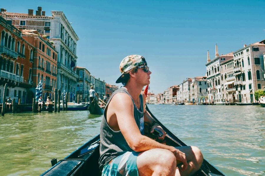 Venice: Walking Tour & Gondola Ride - Meeting at Calle larga de l’Ascension