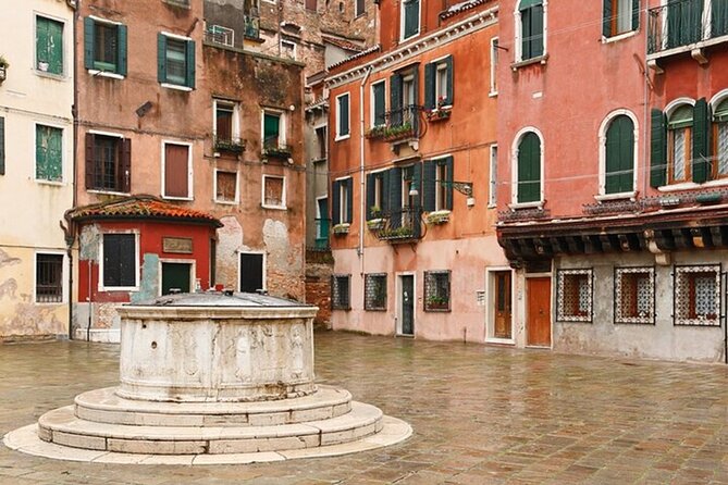 Venice Walking Tour with Gondola Ride Experience - Who Will Get the Most From This Tour