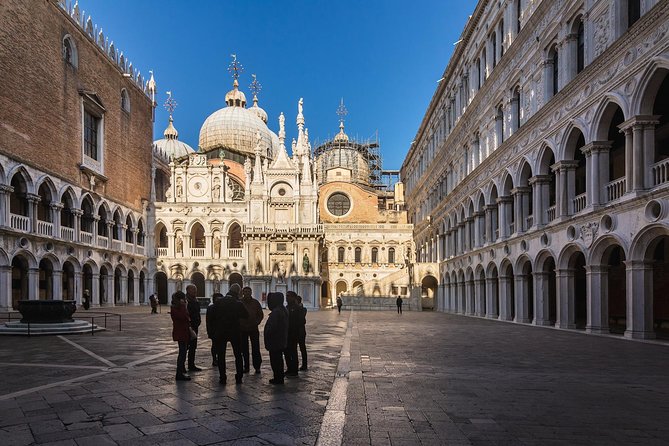 Venice: Winter Pass Top Attractions & City Walking Tour - Starting at Calle de le Rasse