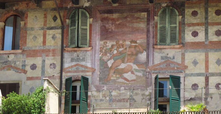 Verona: 3-Hour Guided Walking Tour - A three-hour lesson in Verona’s changing city