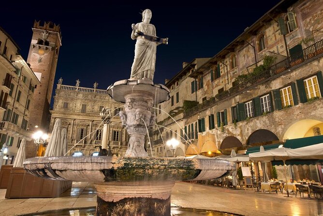 Verona All in one: Food Walking Tour, Lunch & Wine - Piazza delle Erbe and the osteria aperitivo