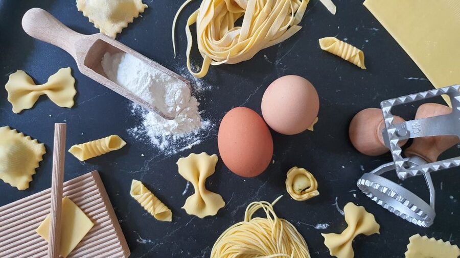 Verona: Authentic Pasta Making Class with a Local Family - A family-style evening at Palazzo Balladoro